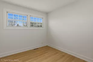 5831 W 81st Pl, Burbank, IL 60459 - Photo 16