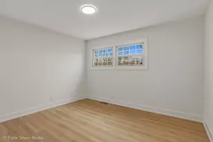 5831 W 81st Pl, Burbank, IL 60459 - Photo 18