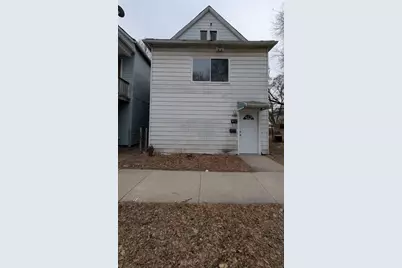8444 S Escanaba Avenue, Chicago, IL 60617 - Photo 1