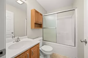 1282 Omega Cir Dr, Dekalb, IL 60115 - Photo 20