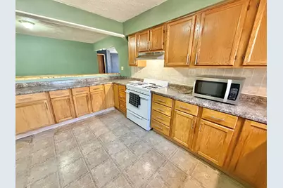 329 Obispo Avenue, Machesney Park, IL 61115 - Photo 8