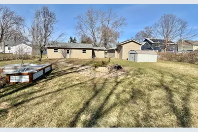 329 Obispo Avenue, Machesney Park, IL 61115 - Photo 18