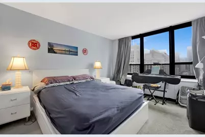 222 E Pearson Street #1904, Chicago, IL 60611 - Photo 10