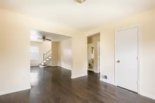 12416 S Princeton Ave, Chicago, IL 60628 - Photo 8