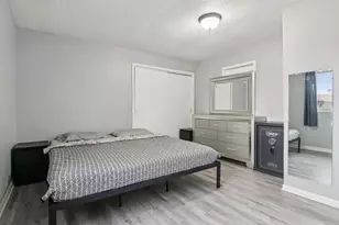 1625 Dennison Rd, Hoffman Estates, IL 60169 - Photo 26