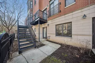 943 W College Pkwy, Chicago, IL 60608 - Photo 2