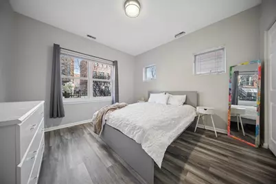 943 W College Parkway #0, Chicago, IL 60608 - Photo 10