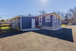 1103 Elgin Ave, Joliet, IL 60432 - Photo 18