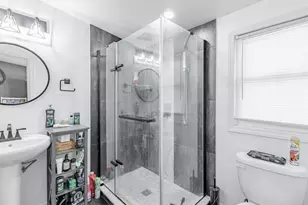 1103 Elgin Ave, Joliet, IL 60432 - Photo 14