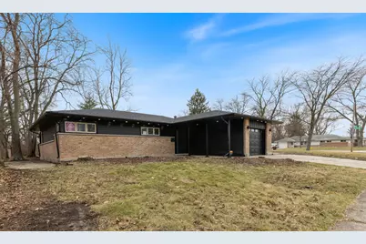 377 Wilshire Street, Park Forest, IL 60466 - Photo 2