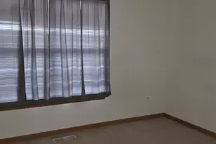 434 Vaughn Cir, Aurora, IL 60502 - Photo 14