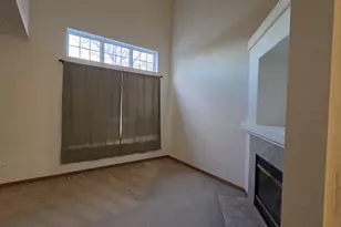 434 Vaughn Cir, Aurora, IL 60502 - Photo 4