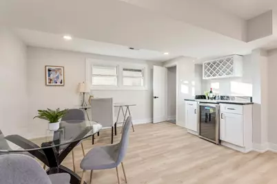 9132 Lincolnwood Drive, Evanston, IL 60203 - Photo 20