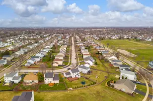 1859 Sedgegrass Trail, Aurora, IL 60504 - Photo 48