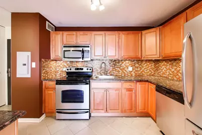 3930 N Pine Grove Avenue #1714, Chicago, IL 60613 - Photo 14