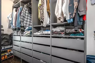 3024 W Newport Ave, Chicago, IL 60618 - Photo 20