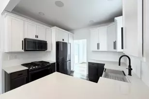 2048 Waters Edge Dr, Minooka, IL 60447 - Photo 10