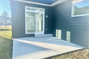 2048 Waters Edge Dr, Minooka, IL 60447 - Photo 32