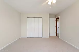 92 Foxboro Ln, Gurnee, IL 60031 - Photo 24