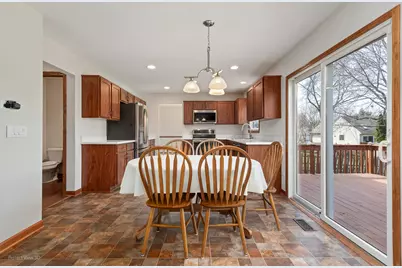 92 Foxboro Lane, Gurnee, IL 60031 - Photo 10