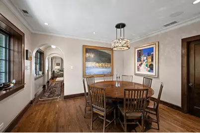 1705 W Leland Avenue, Chicago, IL 60640 - Photo 8