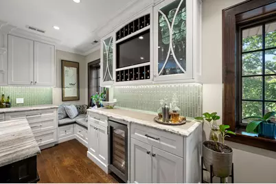 1705 W Leland Avenue, Chicago, IL 60640 - Photo 12