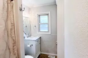 4720 Lincliff Dr, Rockford, IL 61109 - Photo 10