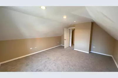 10710 S Green Bay Avenue, Chicago, IL 60617 - Photo 14