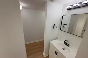 9605 Austin Ave, Oak Lawn, IL 60453 - Photo 14