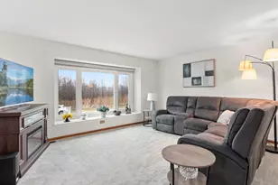 6935 Kingston Ct, Tinley Park, IL 60477 - Photo 2