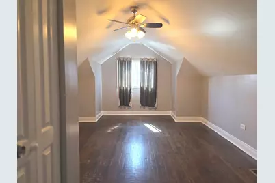 [Address not provided], Chicago, IL 60617 - Photo 12
