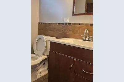 [Address not provided], Chicago, IL 60617 - Photo 18