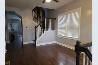 [Address not provided], Chicago, IL 60617 - Photo 4