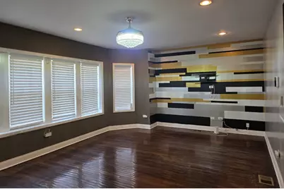 [Address not provided], Chicago, IL 60617 - Photo 2