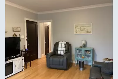 213 W Quincy Street #1, Riverside, IL 60546 - Photo 4