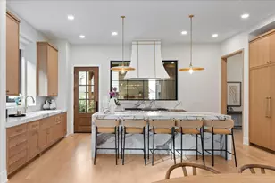 104 S Monroe St, Hinsdale, IL 60521 - Photo 8