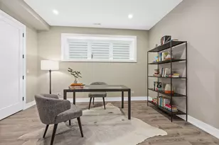 1638 W Wolfram St, Chicago, IL 60657 - Photo 16