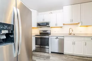 70 W Huron St, Chicago, IL 60654 - Photo 10