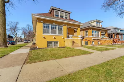 2500 N 78th Court, Elmwood Park, IL 60707 - Photo 2