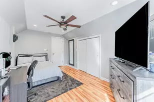 2500 N 78th Ct, Elmwood Park, IL 60707 - Photo 18