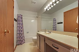 974 Annandale Dr, Elgin, IL 60123 - Photo 14