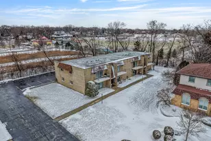 12830 S 71st Ave, Palos Heights, IL 60463 - Photo 1