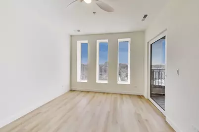 1950 W Lawrence Avenue #502, Chicago, IL 60640 - Photo 4