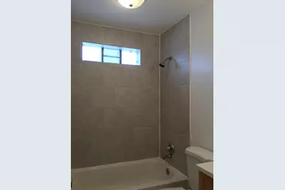 [Address not provided], Schiller Park, IL 60176 - Photo 12