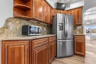 8239 Beach Dr, Rockford, IL 61103 - Photo 22