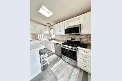 1304 Lauren Drive, Sandwich, IL 60548 - Photo 6