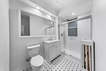 3640 N Pine Grove Avenue #1W, Chicago, IL 60613 - Photo 12