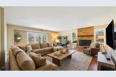 209 Mooregate Trail, Hawthorn Woods, IL 60047 - Photo 12
