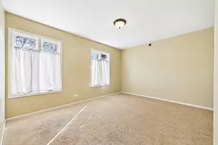 209 Mooregate Trail, Hawthorn Woods, IL 60047 - Photo 22