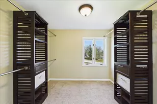 209 Mooregate Trail, Hawthorn Woods, IL 60047 - Photo 18